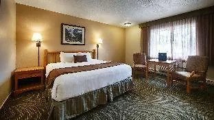 Western Center 3*