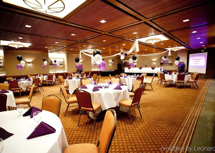 Hotel Western Center 3*