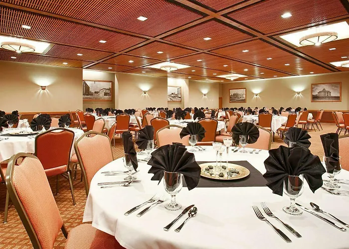 Western Center Hotel